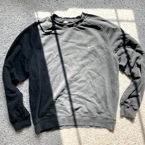 Black Nike Vintage Crewneck Sweatshirt